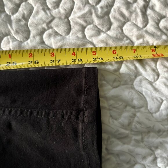 Liz Claiborne Women 20W Classic Bootcut Black denim jean - Picture 5 of 6